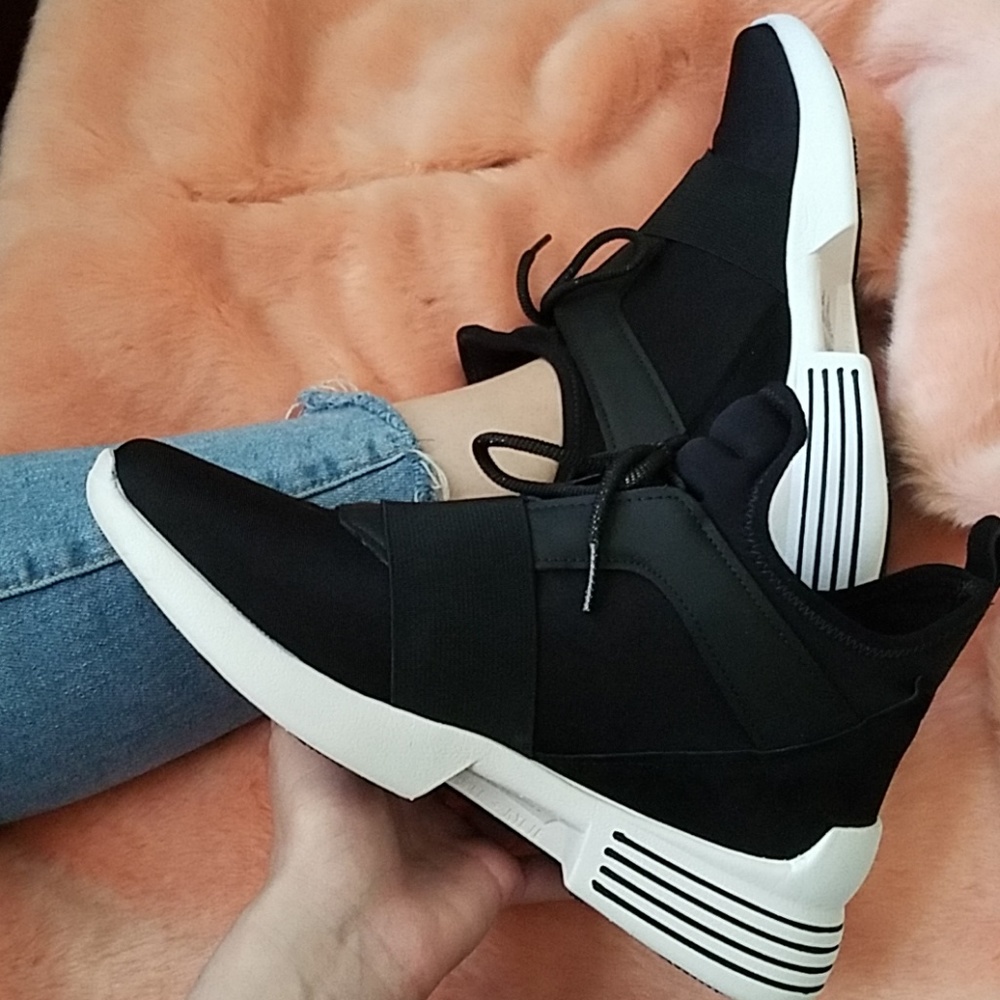 Kendall+Kylie Braydin High-Top Sneaker